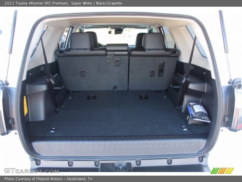 Super White / Black/Graphite 2021 Toyota 4Runner SR5 Premium