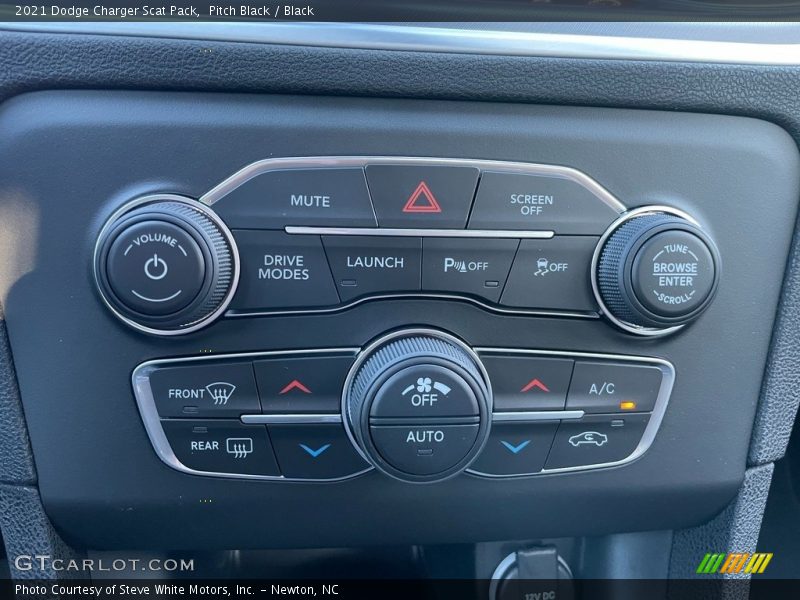 Controls of 2021 Charger Scat Pack
