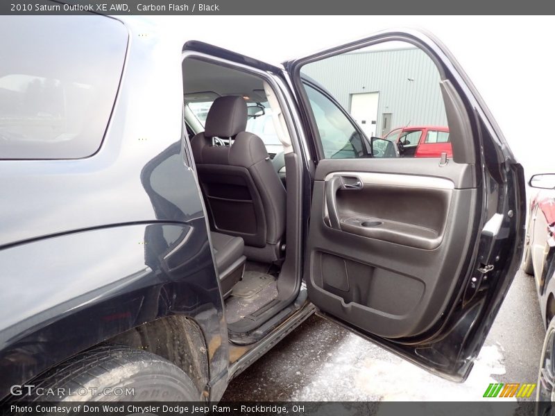 Carbon Flash / Black 2010 Saturn Outlook XE AWD