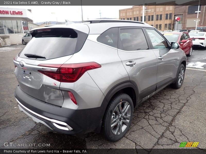 Gravity Gray / Black 2021 Kia Seltos S AWD