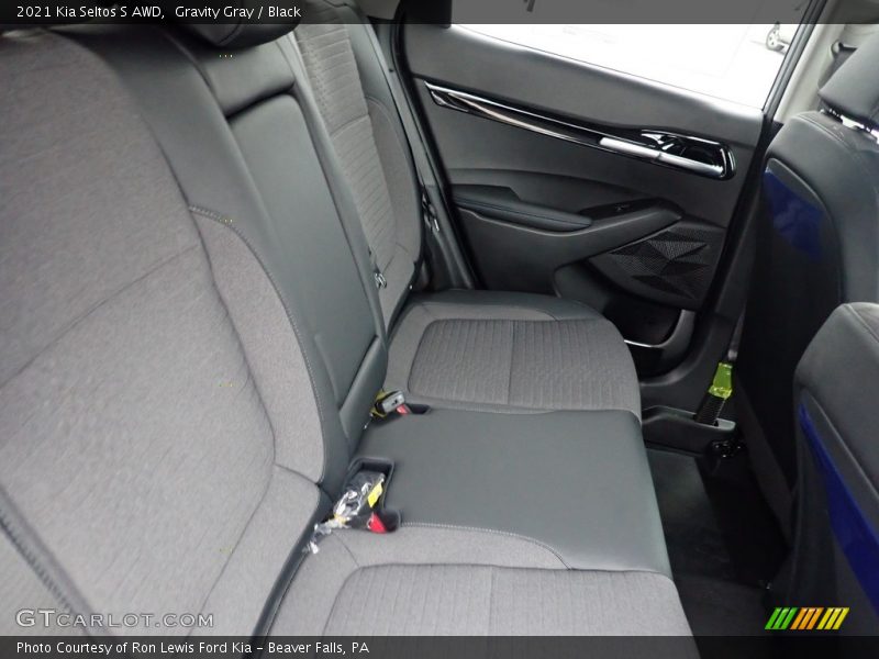 Gravity Gray / Black 2021 Kia Seltos S AWD