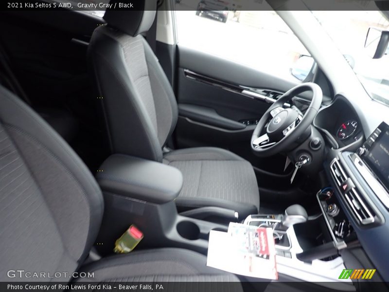 Gravity Gray / Black 2021 Kia Seltos S AWD