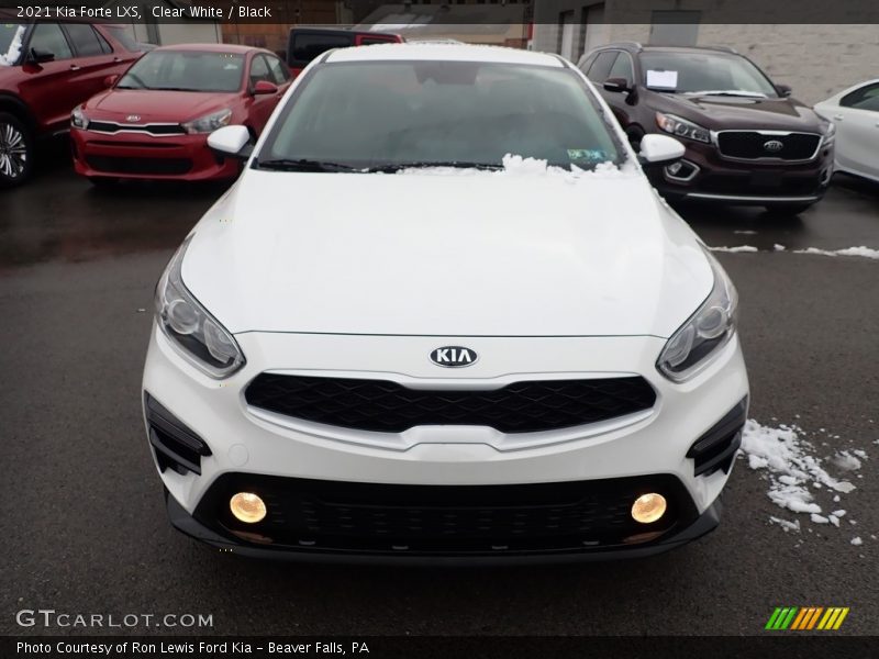 Clear White / Black 2021 Kia Forte LXS