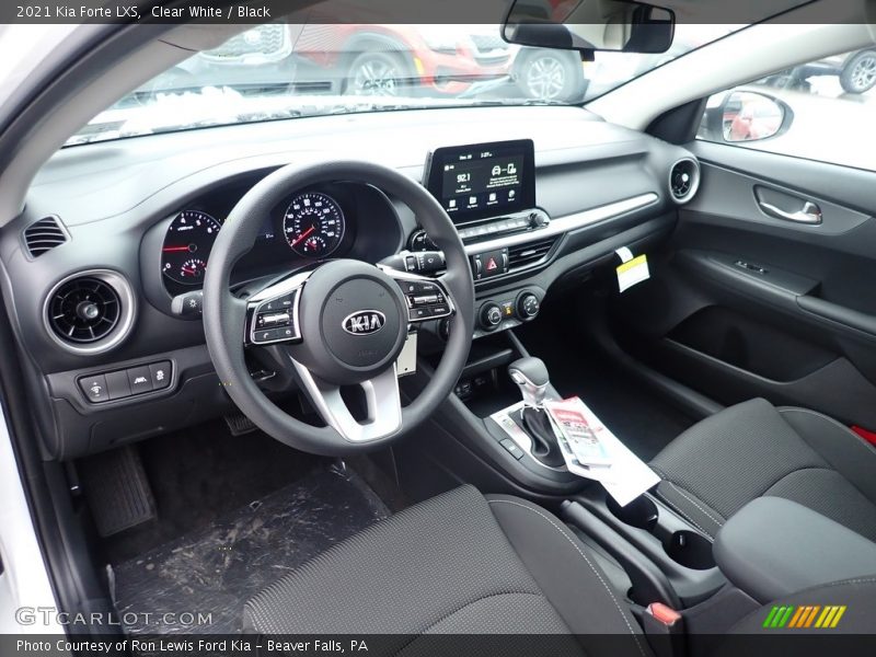 Clear White / Black 2021 Kia Forte LXS