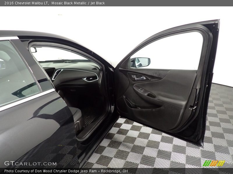 Mosaic Black Metallic / Jet Black 2016 Chevrolet Malibu LT