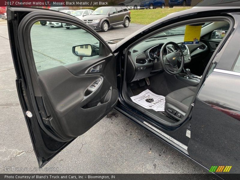 Mosaic Black Metallic / Jet Black 2017 Chevrolet Malibu LT
