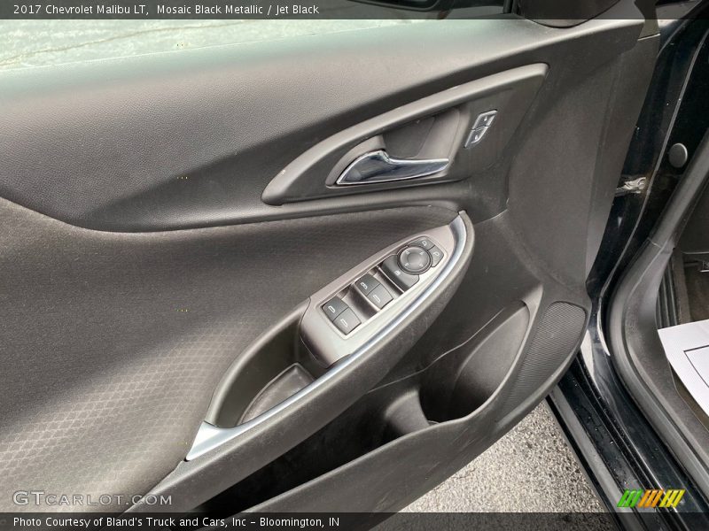 Mosaic Black Metallic / Jet Black 2017 Chevrolet Malibu LT