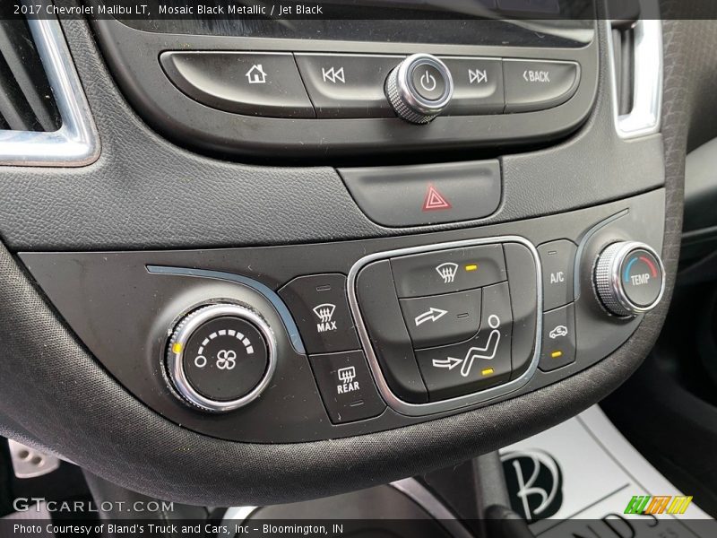 Mosaic Black Metallic / Jet Black 2017 Chevrolet Malibu LT