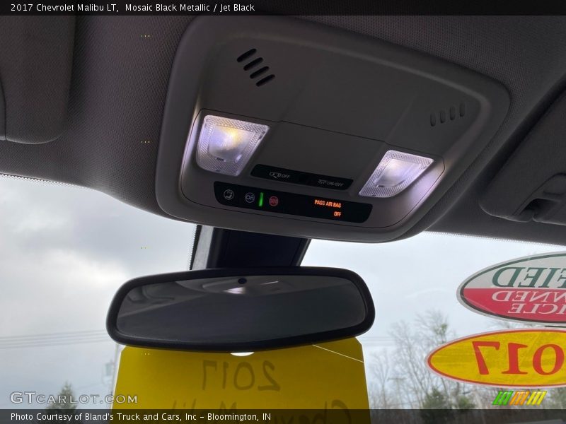 Mosaic Black Metallic / Jet Black 2017 Chevrolet Malibu LT