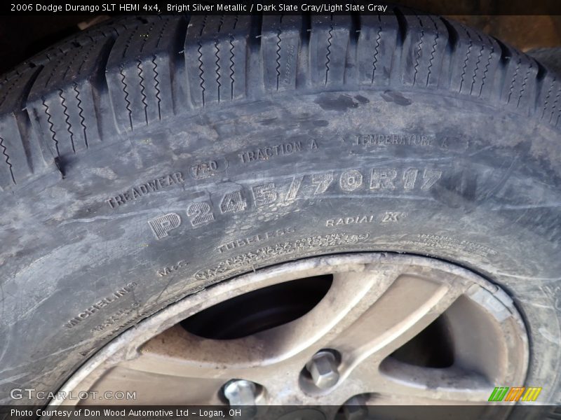 Bright Silver Metallic / Dark Slate Gray/Light Slate Gray 2006 Dodge Durango SLT HEMI 4x4