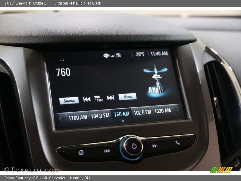 Tungsten Metallic / Jet Black 2017 Chevrolet Cruze LT