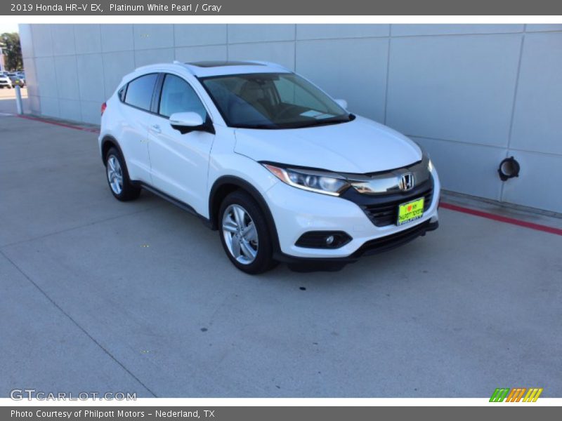 Platinum White Pearl / Gray 2019 Honda HR-V EX