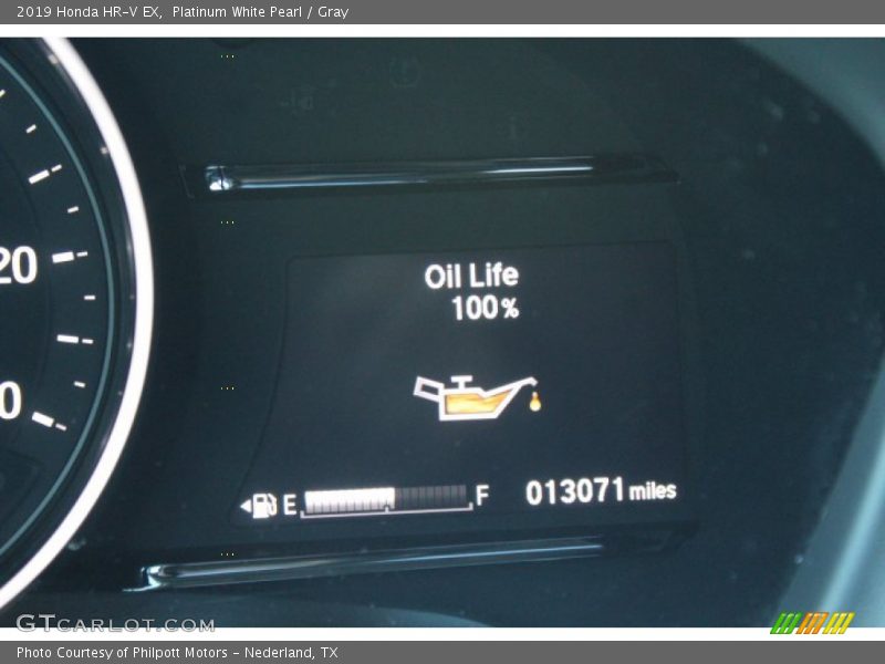 Platinum White Pearl / Gray 2019 Honda HR-V EX