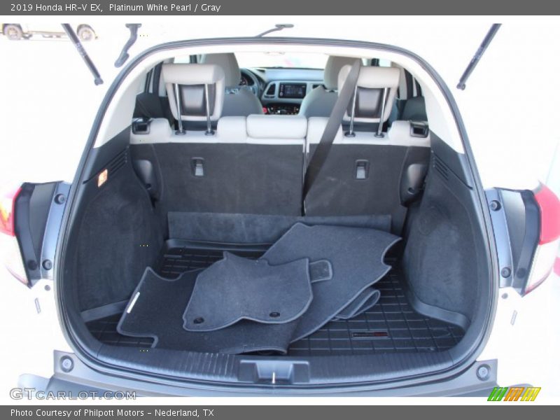 Platinum White Pearl / Gray 2019 Honda HR-V EX