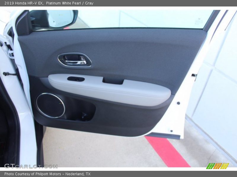 Platinum White Pearl / Gray 2019 Honda HR-V EX