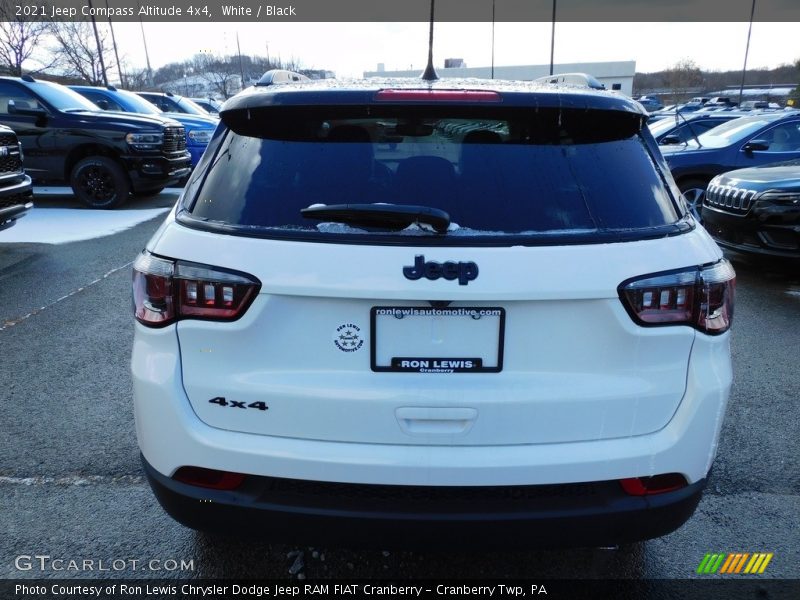 White / Black 2021 Jeep Compass Altitude 4x4
