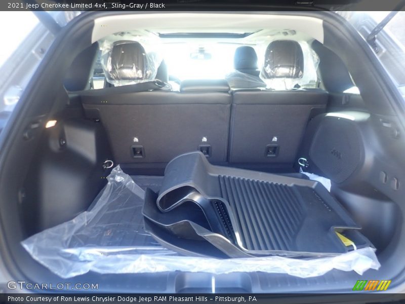 Sting-Gray / Black 2021 Jeep Cherokee Limited 4x4