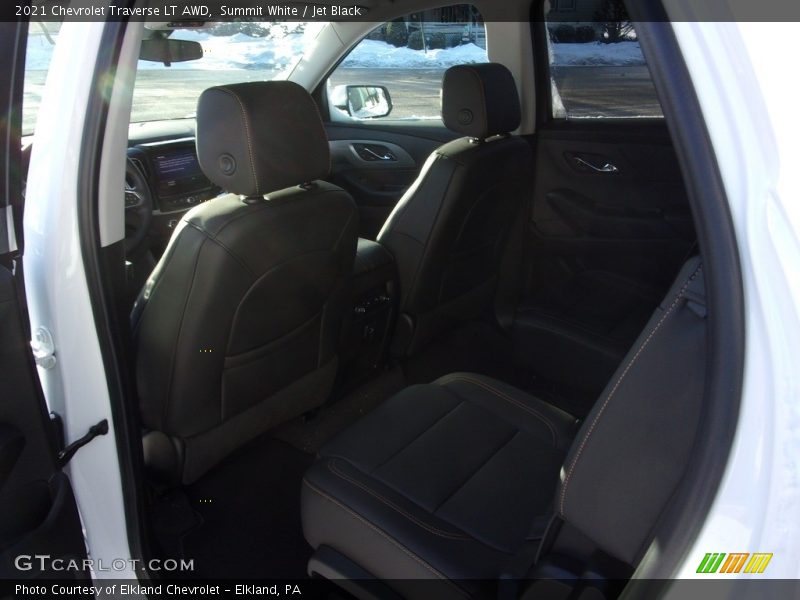 Summit White / Jet Black 2021 Chevrolet Traverse LT AWD