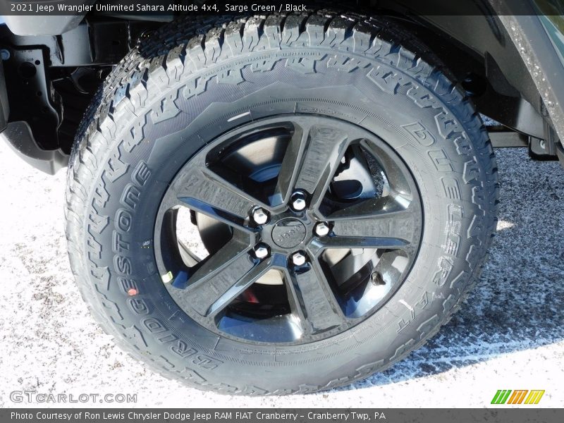  2021 Wrangler Unlimited Sahara Altitude 4x4 Wheel