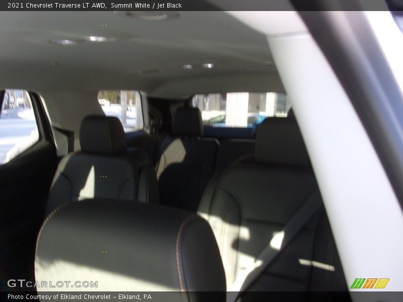 Summit White / Jet Black 2021 Chevrolet Traverse LT AWD