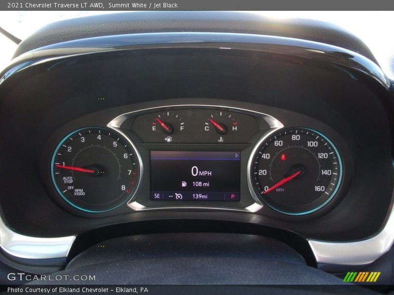 Summit White / Jet Black 2021 Chevrolet Traverse LT AWD