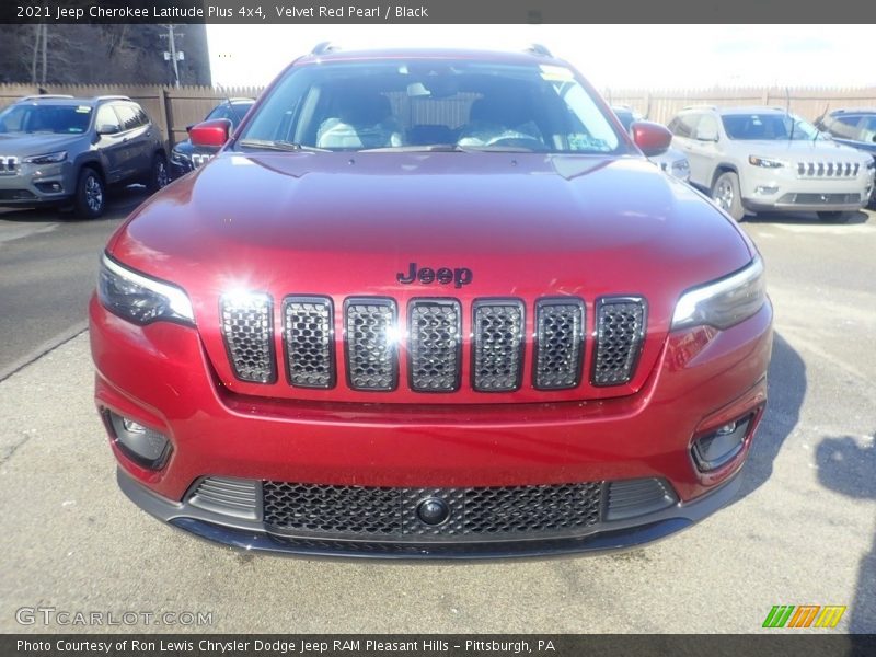 Velvet Red Pearl / Black 2021 Jeep Cherokee Latitude Plus 4x4