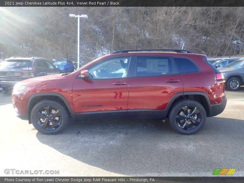 Velvet Red Pearl / Black 2021 Jeep Cherokee Latitude Plus 4x4