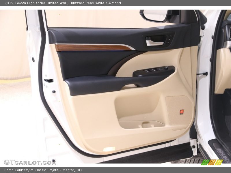 Blizzard Pearl White / Almond 2019 Toyota Highlander Limited AWD