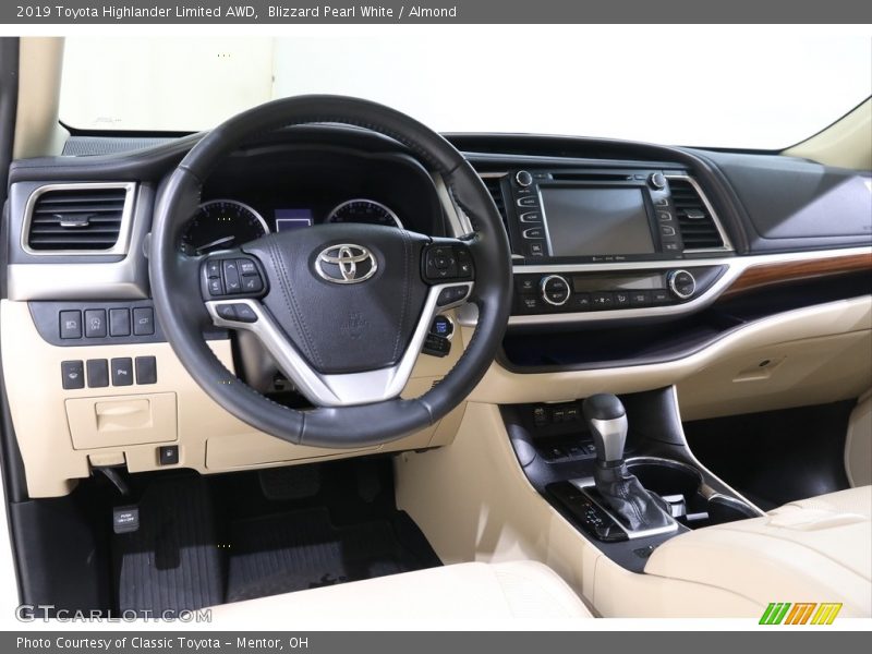 Blizzard Pearl White / Almond 2019 Toyota Highlander Limited AWD