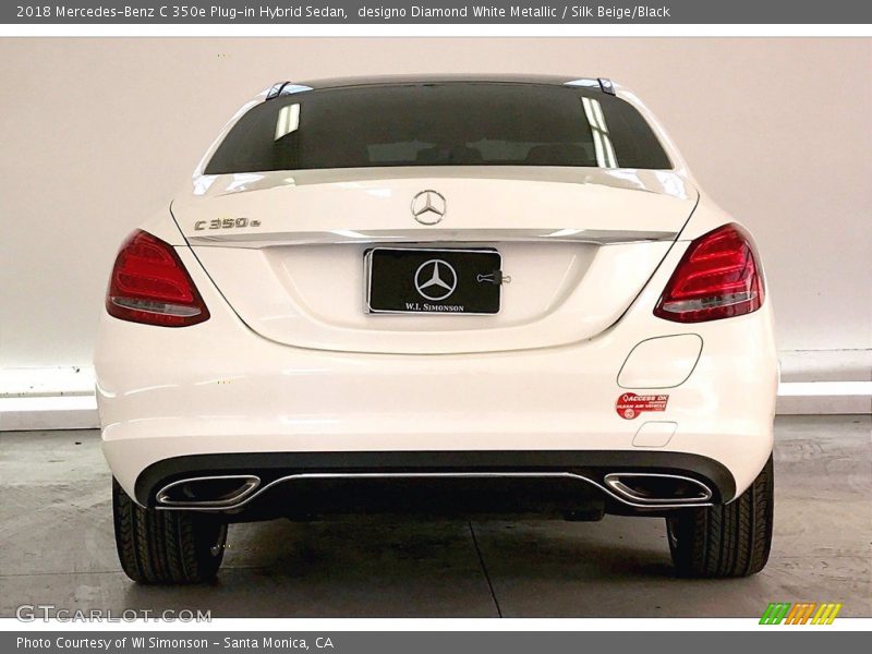 designo Diamond White Metallic / Silk Beige/Black 2018 Mercedes-Benz C 350e Plug-in Hybrid Sedan