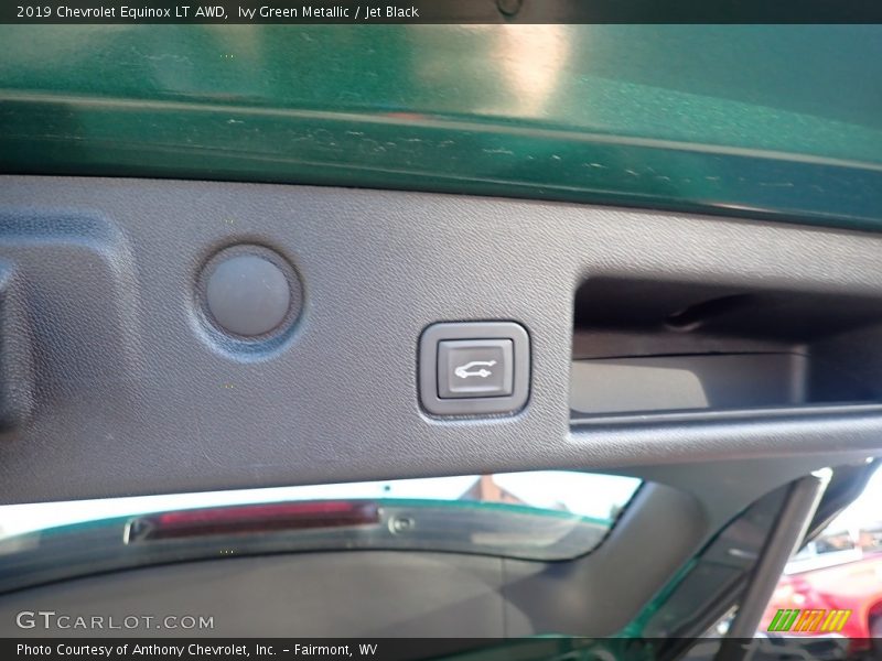 Ivy Green Metallic / Jet Black 2019 Chevrolet Equinox LT AWD