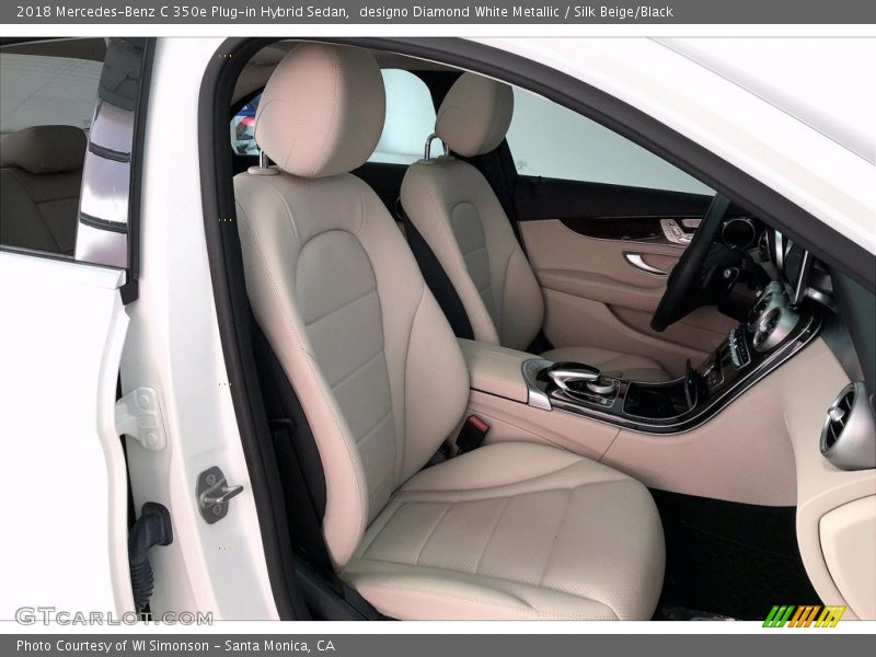 designo Diamond White Metallic / Silk Beige/Black 2018 Mercedes-Benz C 350e Plug-in Hybrid Sedan