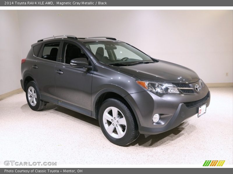 Magnetic Gray Metallic / Black 2014 Toyota RAV4 XLE AWD