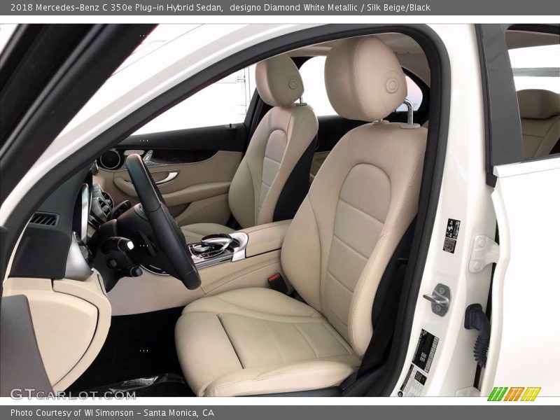 designo Diamond White Metallic / Silk Beige/Black 2018 Mercedes-Benz C 350e Plug-in Hybrid Sedan
