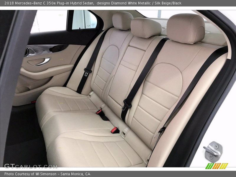 designo Diamond White Metallic / Silk Beige/Black 2018 Mercedes-Benz C 350e Plug-in Hybrid Sedan