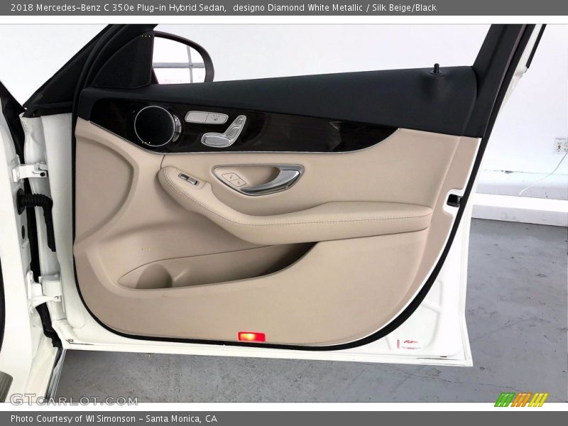 designo Diamond White Metallic / Silk Beige/Black 2018 Mercedes-Benz C 350e Plug-in Hybrid Sedan