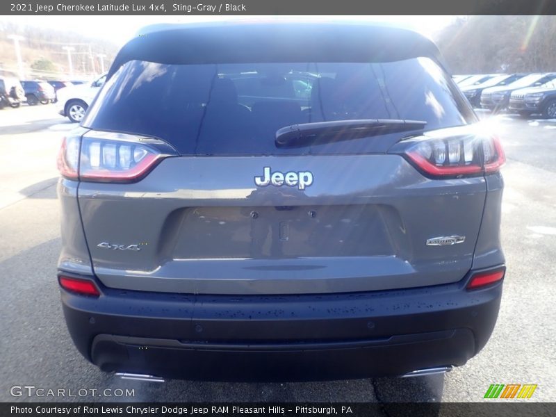 Sting-Gray / Black 2021 Jeep Cherokee Latitude Lux 4x4