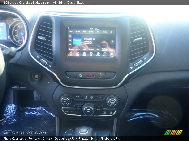 Sting-Gray / Black 2021 Jeep Cherokee Latitude Lux 4x4