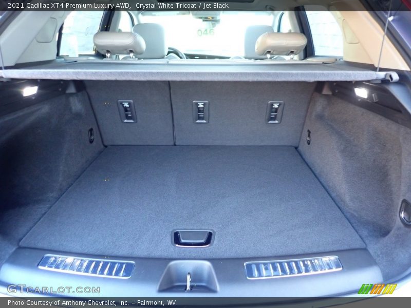  2021 XT4 Premium Luxury AWD Trunk