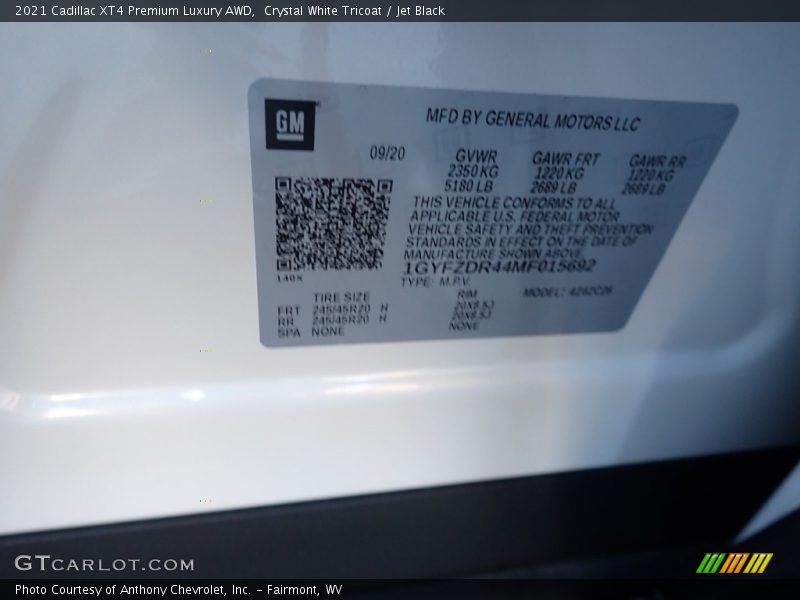 Crystal White Tricoat / Jet Black 2021 Cadillac XT4 Premium Luxury AWD
