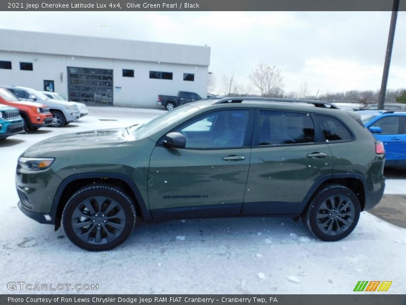 Olive Green Pearl / Black 2021 Jeep Cherokee Latitude Lux 4x4