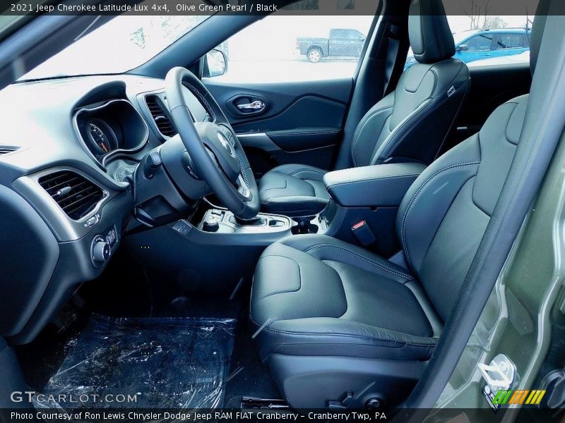 Front Seat of 2021 Cherokee Latitude Lux 4x4