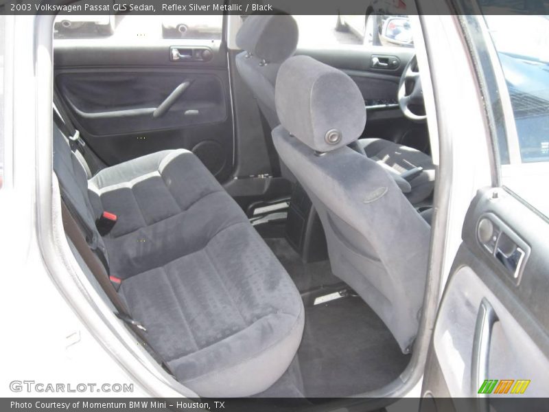 Reflex Silver Metallic / Black 2003 Volkswagen Passat GLS Sedan