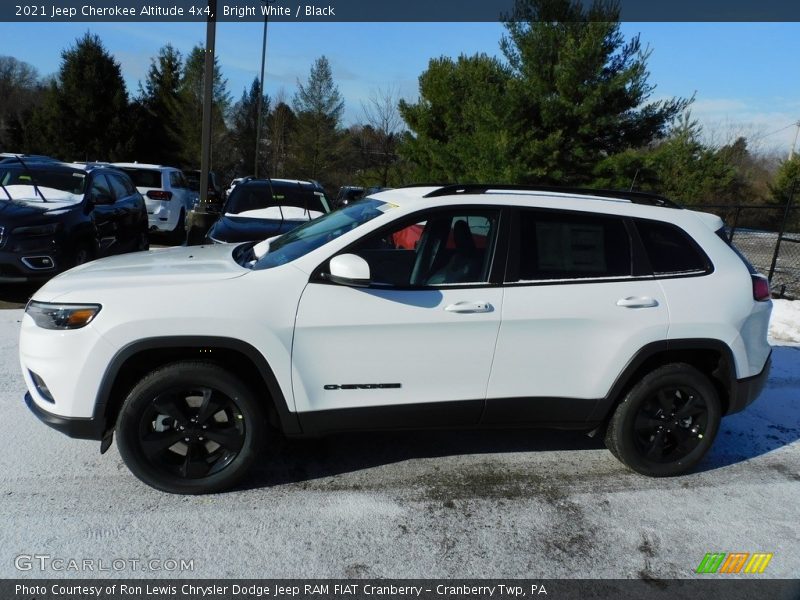 Bright White / Black 2021 Jeep Cherokee Altitude 4x4