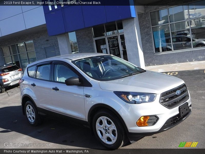 Ingot Silver / Chromite Gray/Charcoal Black 2019 Ford Escape S