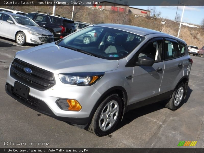 Ingot Silver / Chromite Gray/Charcoal Black 2019 Ford Escape S