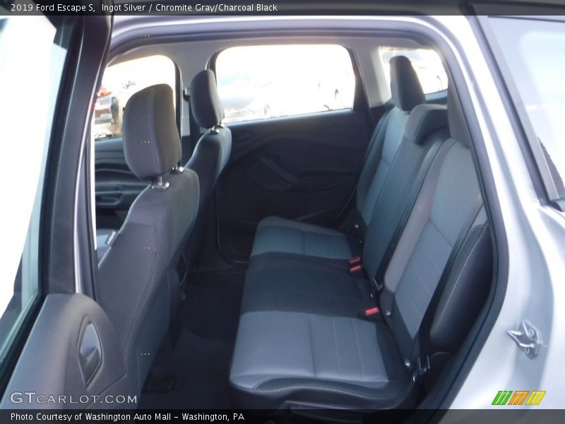 Ingot Silver / Chromite Gray/Charcoal Black 2019 Ford Escape S