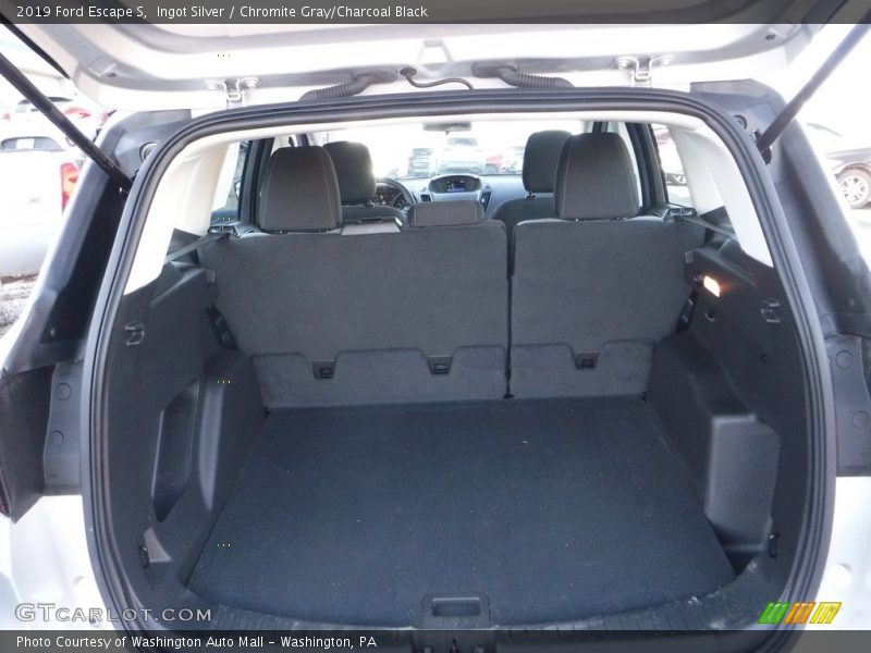 Ingot Silver / Chromite Gray/Charcoal Black 2019 Ford Escape S