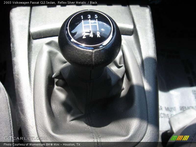 Reflex Silver Metallic / Black 2003 Volkswagen Passat GLS Sedan