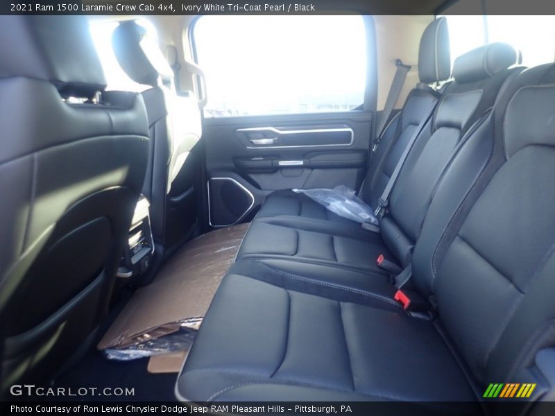 Ivory White Tri-Coat Pearl / Black 2021 Ram 1500 Laramie Crew Cab 4x4